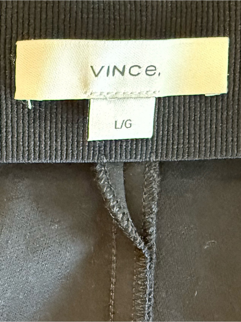 VINCE Black Niki Pintuck Crop Flare Pants L Large - Picture 12 of 13